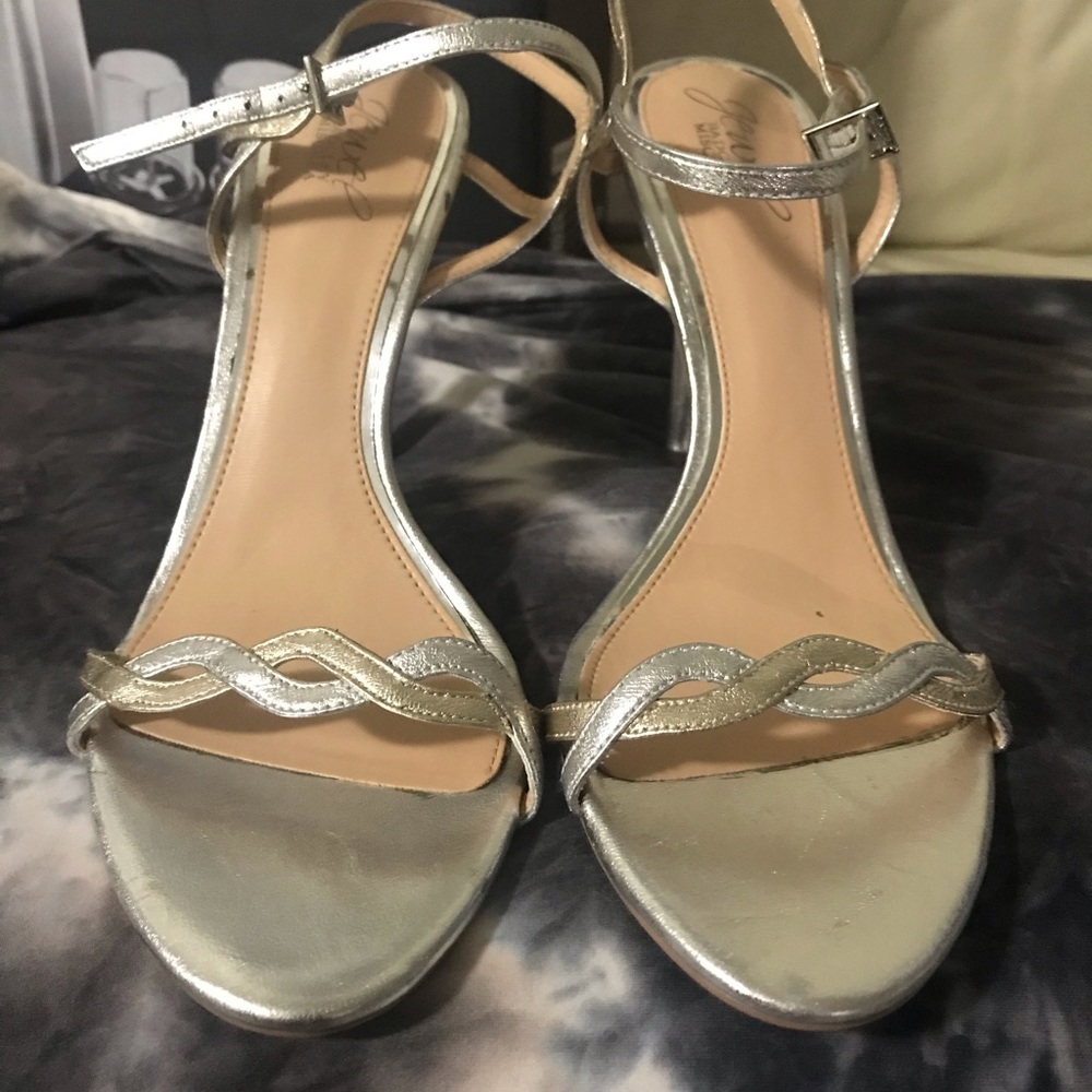 Jewel badgley mischka sandal